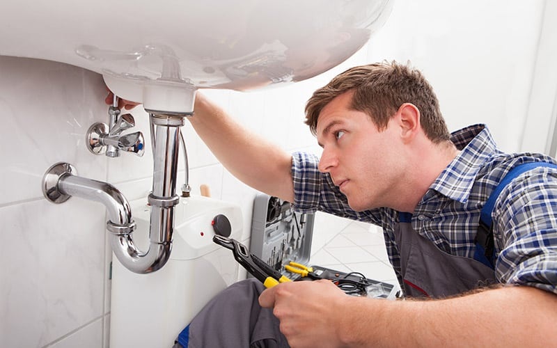 Obtain a Perfect Plumbing Solution With Professional Online Plumbers