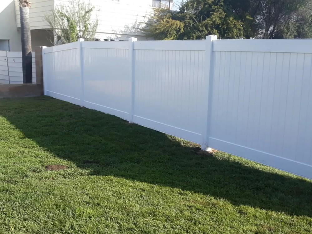 How to clean and maintain your vinyl fence after installation?