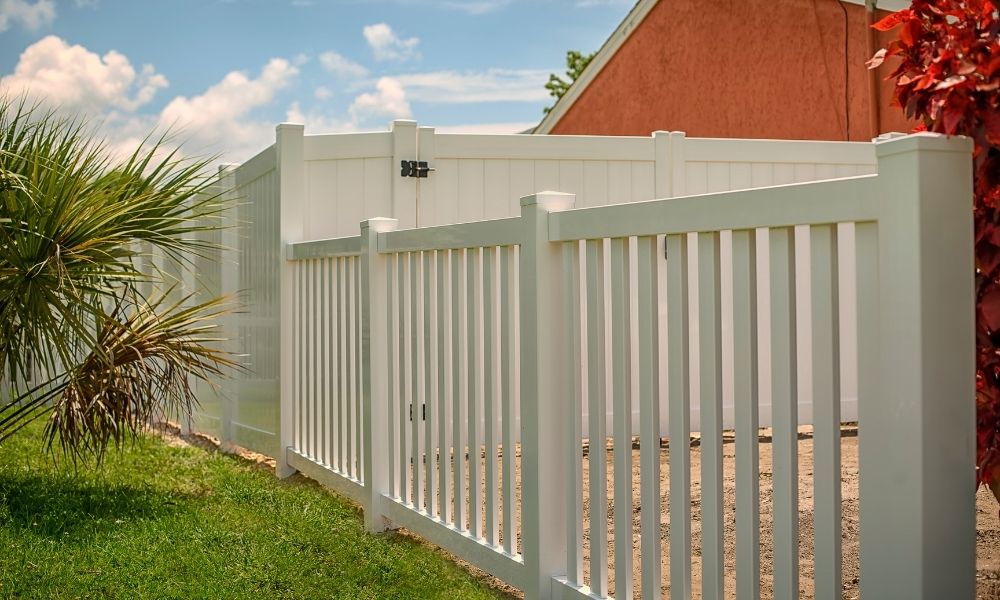 Fencing vs. Walls – Which option is better for security?